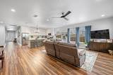 611 Elliott St - Photo 3