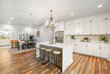611 Elliott St - Photo 8