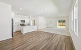 328 Sieders St - Photo 4