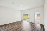 328 Sieders St - Photo 6