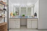 425 13th Ave - Photo 18
