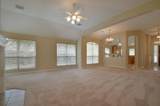 2000 Maize Bend Dr - Photo 4