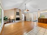 10915 Thicket Trl - Photo 10