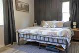 304 Mildred St - Photo 12