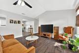 12212 Mustang Dr - Photo 6