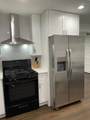 302 32nd St - Photo 4