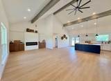 1300 Private Road 7037 - Photo 9