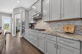 220 Cruising Oak St - Photo 13