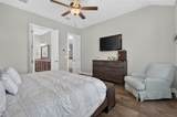 220 Cruising Oak St - Photo 21