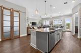 220 Cruising Oak St - Photo 9