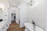 241 Lazy Oaks Ln - Photo 20