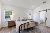 241 Lazy Oaks Ln - Photo 32