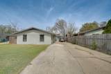 304 John Nance Garner Cir - Photo 1