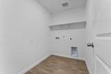 211 Las Lomas Dr - Photo 10
