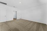 211 Las Lomas Dr - Photo 20