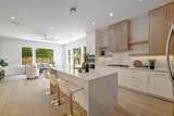 932 53rd St - Photo 4