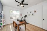 1208 Luna St - Photo 15
