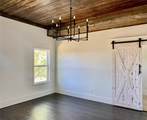 305 N Hall St - Photo 15