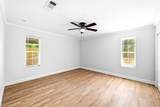 295 Oak Creek Cir - Photo 17