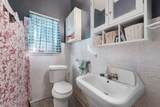 917 Trinity St - Photo 10