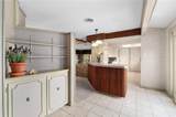 610 Lancelot Way - Photo 15
