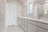 117 Malibu - Photo 16