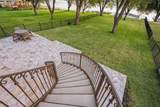 327 Meadowlakes Dr - Photo 31