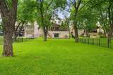 327 Meadowlakes Dr - Photo 4