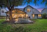304 Sycamore Dr - Photo 4