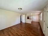 613 Peacock Ln - Photo 14
