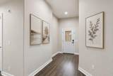 714 Newport Dr - Photo 3