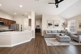 714 Newport Dr - Photo 6