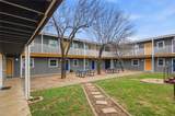 2401 Manor Rd - Photo 26