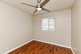 2401 Manor Rd - Photo 17