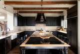 7220 Creek Rd - Photo 9