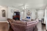1015 Hondo Ln - Photo 4