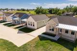 802 Creek St - Photo 24