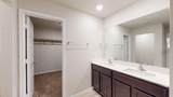 575 Hector Loop - Photo 17
