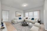 305 Toddy Way - Photo 15