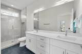 913 Valdez St - Photo 15