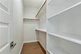 913 Valdez St - Photo 17