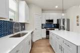 913 Valdez St - Photo 6