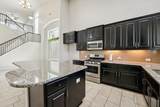 2421 Bowen St - Photo 10