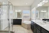 2421 Bowen St - Photo 18