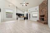 2421 Bowen St - Photo 4