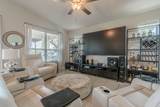 228 Cruising Oak St - Photo 12