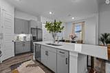 476 Suffield Dr - Photo 1