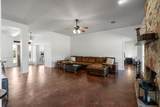 463 Beauchamp Rd - Photo 14