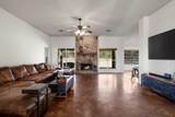 463 Beauchamp Rd - Photo 4