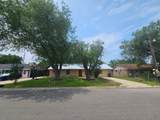 1401 Trinity St - Photo 2